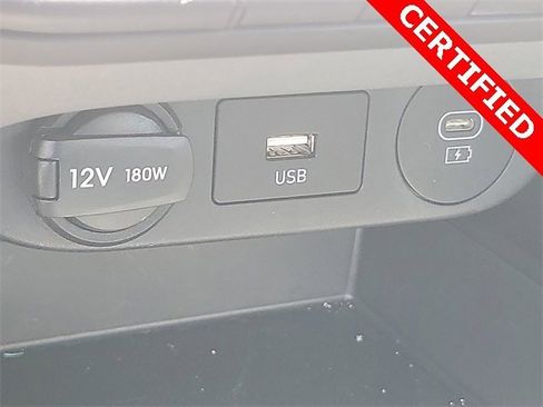 Used 2024 Hyundai Elantra SEL image 11