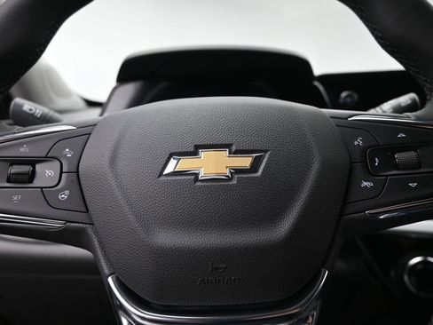 New 2026 Chevrolet Trax LT w/ Driver Confidence Package image 17