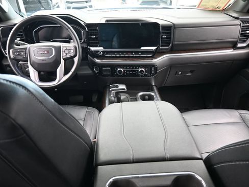 Used 2023 GMC Sierra 1500 Elevation w/ LPO, Elevation Black Package image 40