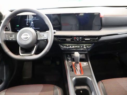 New 2026 Nissan Kicks SR w/ SR Premium Package image 13