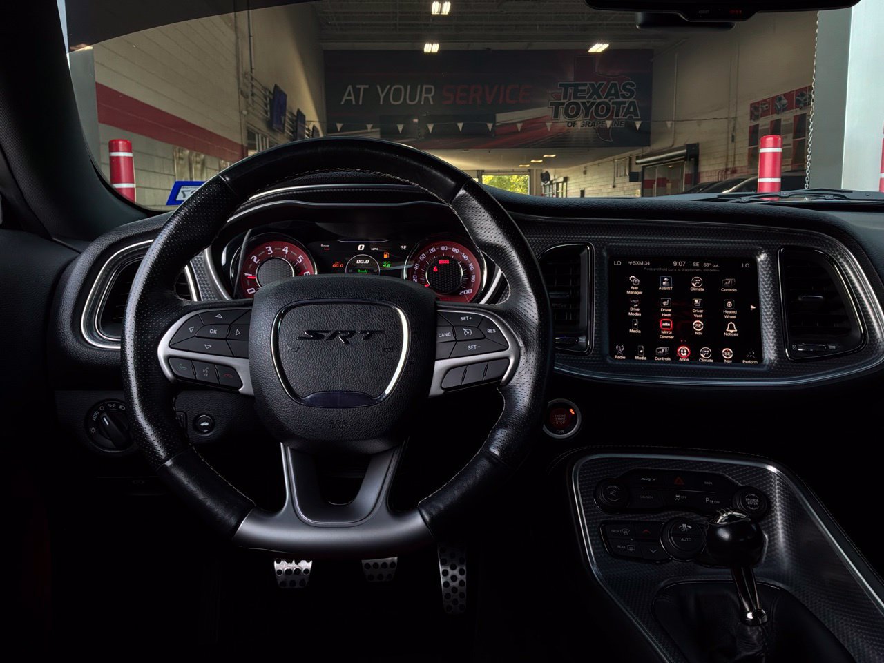 Used 2016 Dodge Challenger SRT Hellcat RWD image 19