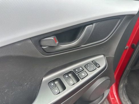Used 2019 Hyundai Kona SEL w/ SEL Tech Package 02 FWD image 19