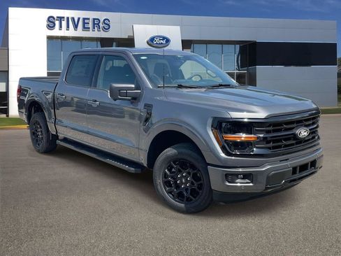 New 2026 Ford F150 XLT w/ Equipment Group 302A MID RWD image 1