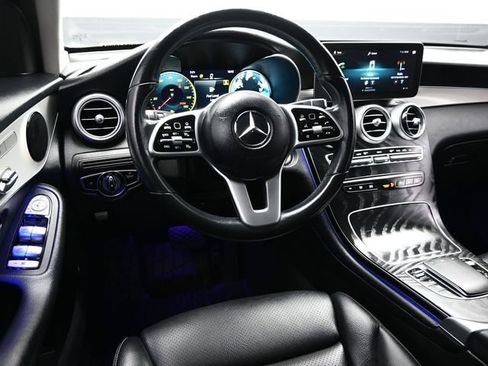 Used 2022 Mercedes-Benz GLC 300 image 12