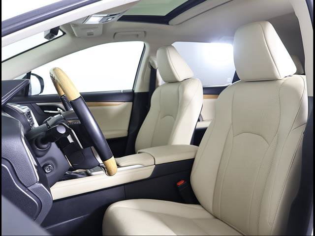 Certified 2021 Lexus RX 350L FWD w/ Premium Package image 7