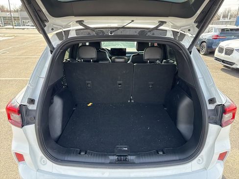 Used 2023 Ford Escape ST-Line w/ Tech Pack #1 image 18