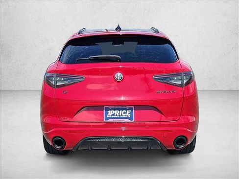 Used 2021 Alfa Romeo Stelvio Ti Sport AWD/4WD image 8