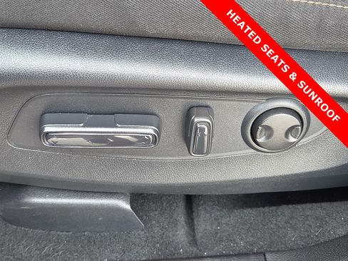 Used 2024 Honda CR-V Sport image 14