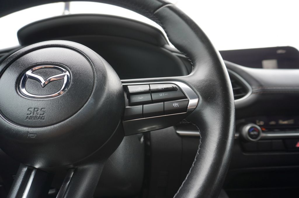 Used 2024 MAZDA MAZDA3 s FWD image 22