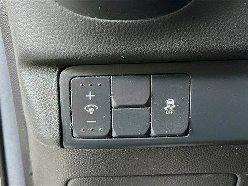 Used 2015 Kia Soul + FWD image 16