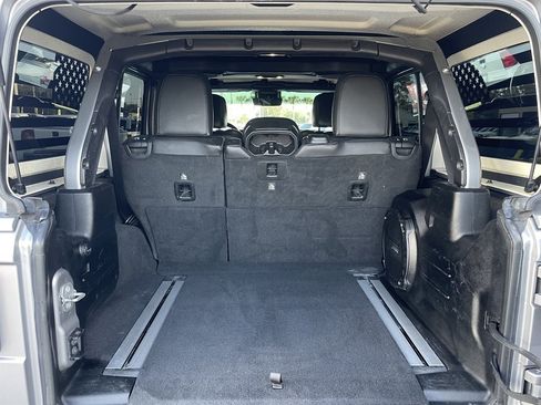 Used 2019 Jeep Wrangler Unlimited Sahara w/ Quick Order Package 24M Moab AWD/4WD image 40