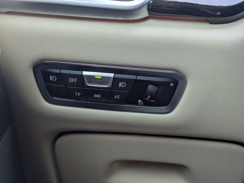 Used 2020 BMW X5 sDrive40i w/ Convenience Package RWD image 25