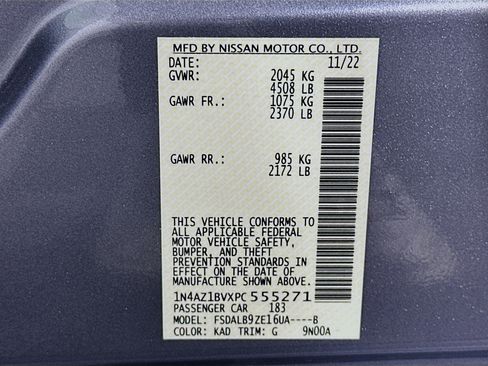 Used 2023 Nissan Leaf S image 12