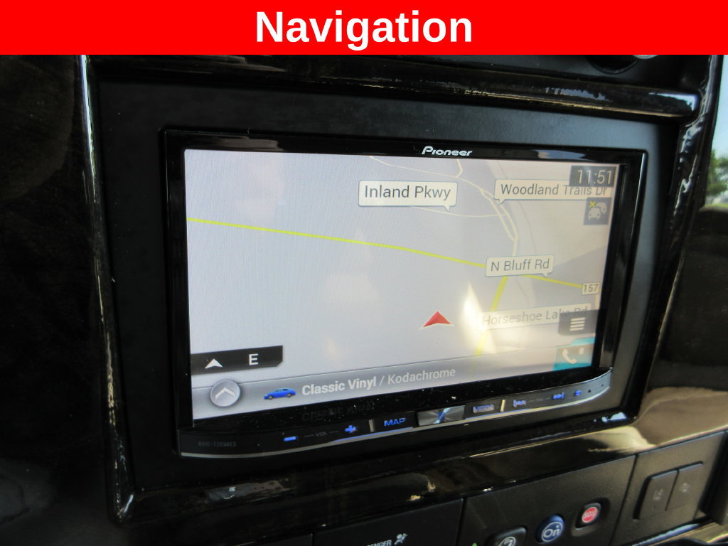 Used 2020 Chevrolet Express 2500 w/ Enhanced Convenience Package RWD image 19
