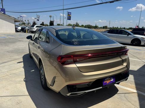 Used 2022 Kia K5 LXS FWD image 5