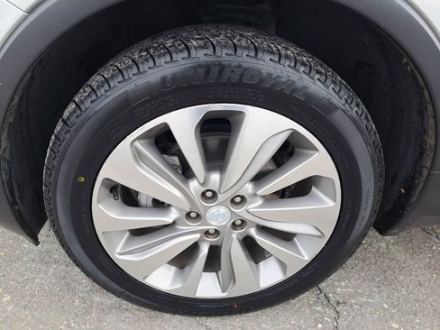 Used 2019 Buick Encore Preferred image 22