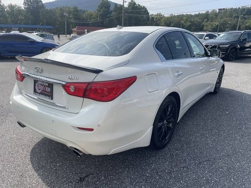 Used 2017 INFINITI Q50 3.0t Premium w/ Driver Assistance Package RWD image 7