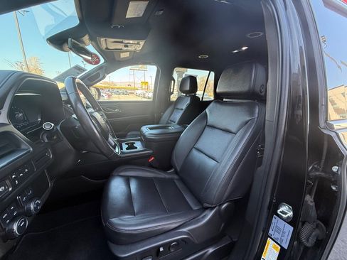 Used 2023 Chevrolet Tahoe LT image 32