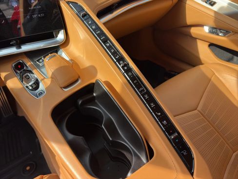 Used 2020 Chevrolet Corvette Stingray Premium Cpe w/ 3LT Preferred Equipment Group RWD image 15