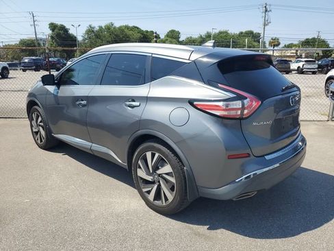 Used 2018 Nissan Murano Platinum w/ Cargo Package FWD image 2