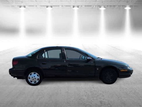 Used 2002 Saturn S-Series SL1 w/ SL1 Option Pkg 1 FWD image 9