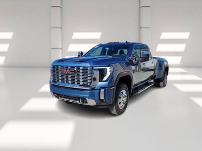 New 2026 GMC Sierra 3500 Denali w/ Denali Reserve Package