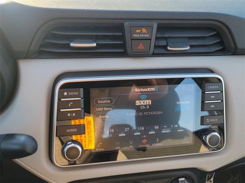 Certified 2021 Nissan Versa SV image 19