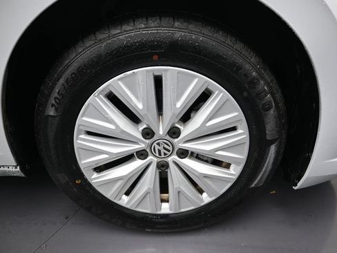 Used 2019 Volkswagen Jetta S FWD image 9