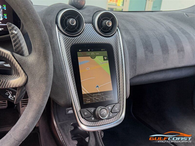 Used 2019 McLaren 600LT RWD image 17