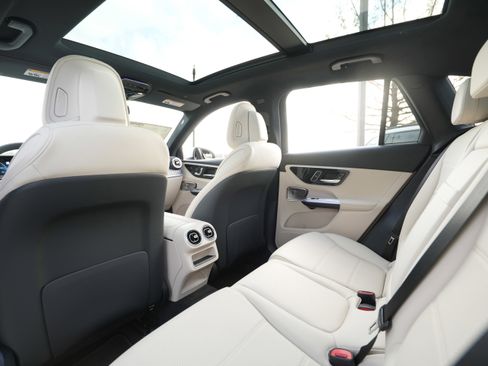 New 2026 Mercedes-Benz GLC 300 GLC 300 image 43