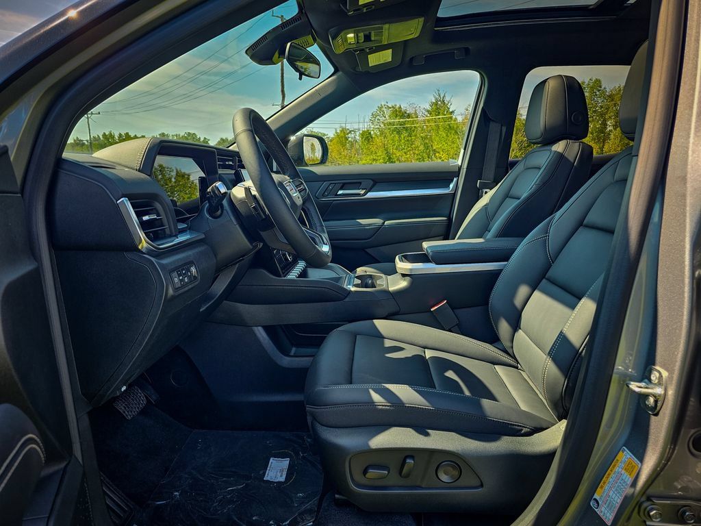 New 2027 GMC Terrain Elevation w/ Elevation Premium Package AWD/4WD image 13