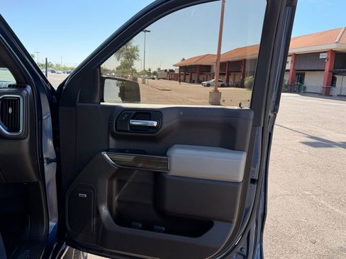 Used 2019 Chevrolet Silverado 1500 LT Trail Boss image 18