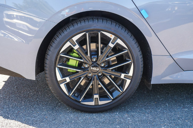 New 2027 Kia K5 GT FWD image 9
