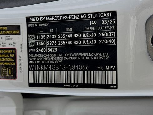 Certified 2025 Mercedes-Benz GLC 300 image 36