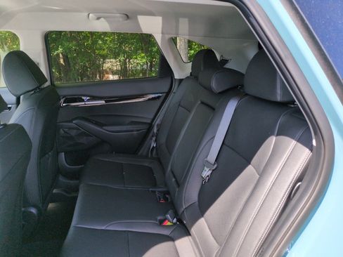 New 2026 Kia Seltos EX FWD image 34