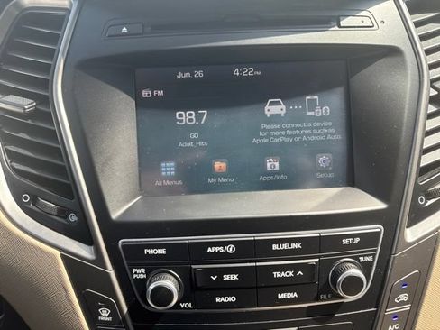 Used 2017 Hyundai Santa Fe Sport FWD image 5