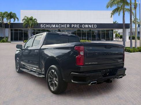 Used 2022 Chevrolet Silverado 1500 High Country RWD image 5