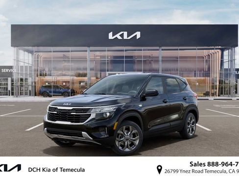 New 2026 Kia Seltos LX FWD image 1