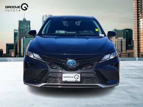 Used 2024 Toyota Camry XSE w/ Navigation Package image 9