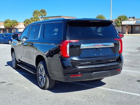 Used 2024 GMC Yukon XL SLE image 5
