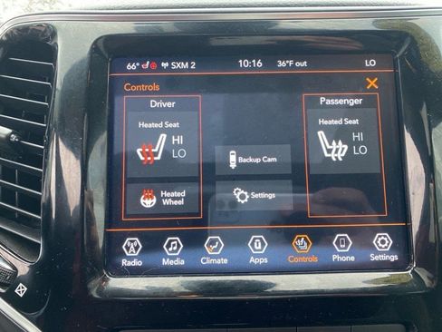 Used 2022 Jeep Cherokee Limited image 15