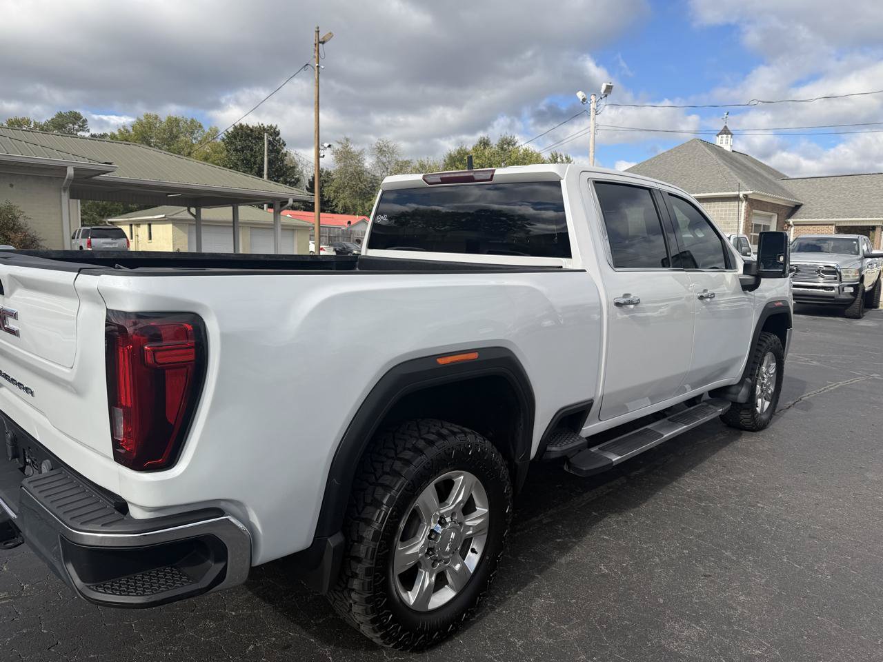 Used 2021 GMC Sierra 2500 SLT AWD/4WD image 5