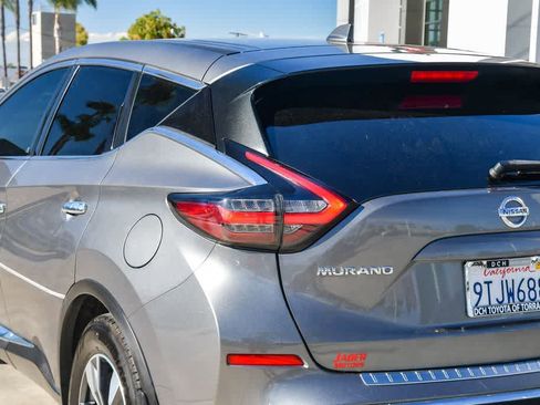 Used 2021 Nissan Murano S image 6