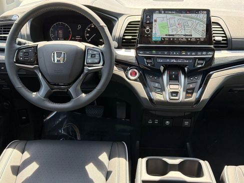 New 2026 Honda Odyssey Elite image 23