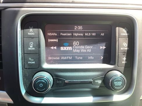 Used 2024 RAM 1500 Classic SLT AWD/4WD image 20