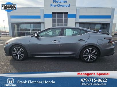 Used 2023 Nissan Maxima SV w/ Floor Mat Group