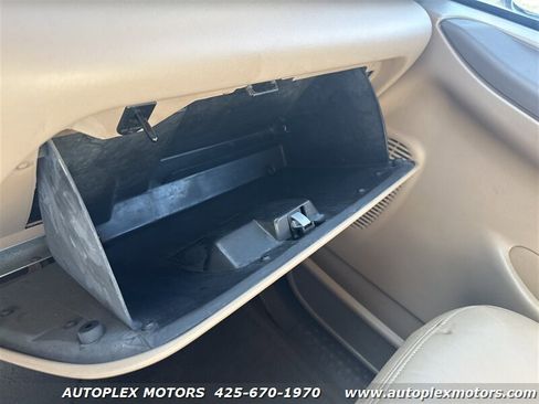 Used 1999 Ford F250 Lariat image 31