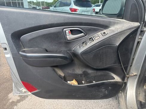 Used 2013 Hyundai Tucson GLS FWD image 10