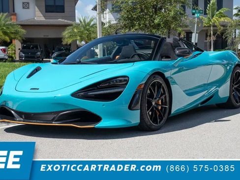 Used 2022 McLaren 720S Spider image 1