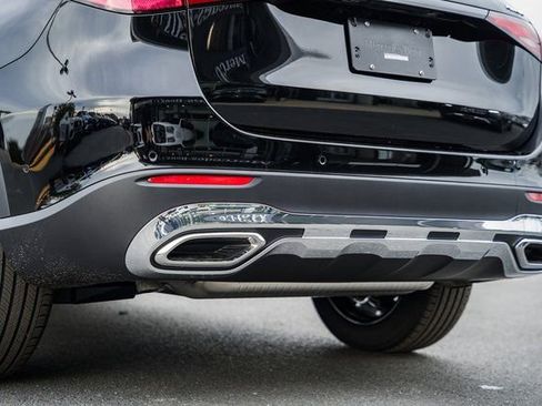 New 2026 Mercedes-Benz GLC 300 4MATIC image 9